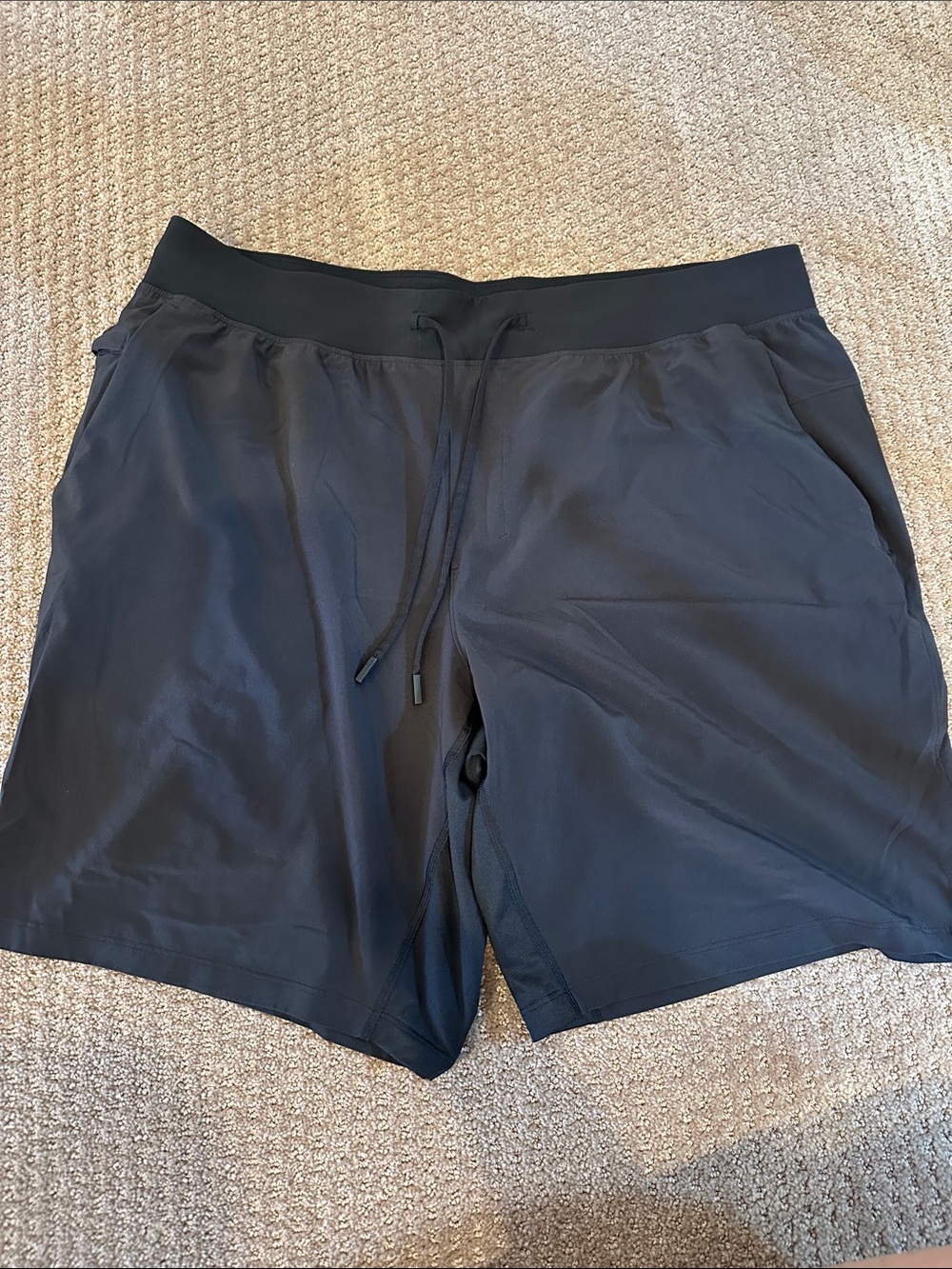 Men's Black Lululemon 9” shorts XXL